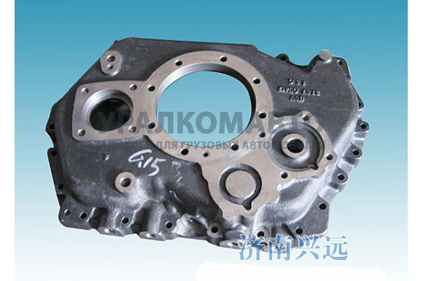 крышка КПП HW14710 задняя HOWO AZ2220100105